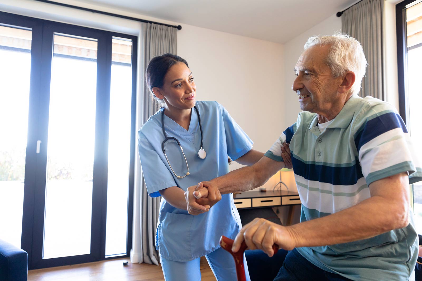 Three ways seniors can benefit from physiotherapy at home